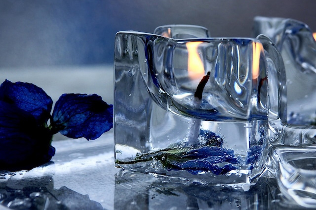 徒然candle 「露氷」 | 灯りの店 | おかげ横丁公式オンラインショップ