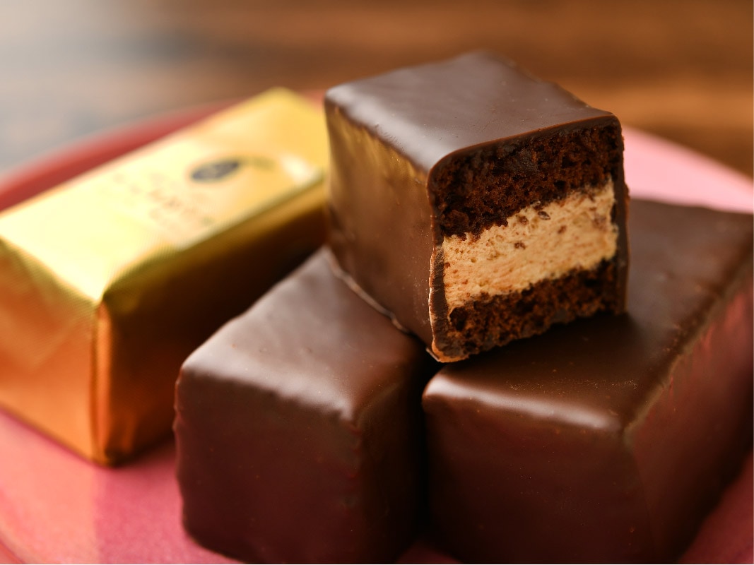 バタークリームケーキ_チョコがけアソート24個入(各種8個入)