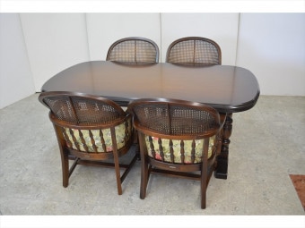 �����˥󥰥ơ��֥�1650���ػ�4�ӥ��å�