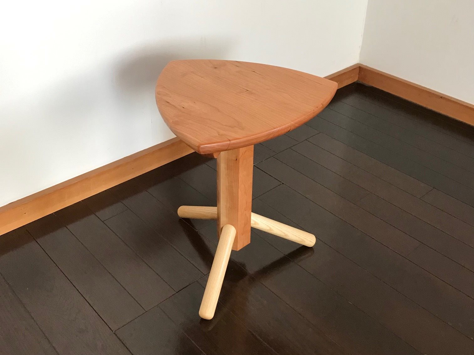 �ڥӥ������ġ���ۻ��ѷ��κ��̤�ϻ�ѷ��λ���Σ��ܵӥ��ġ��롣