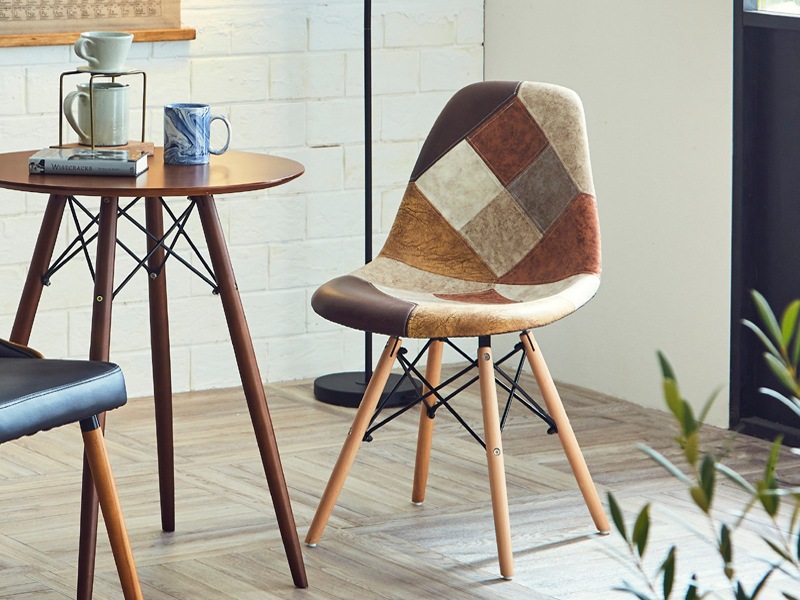 お部屋の雰囲気が明るくなるパッチワークシェルチェアー パッチワーク