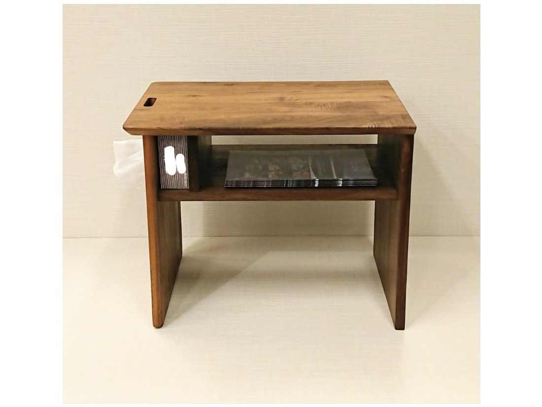 サイドテーブル 憩 ーいこい－ ウォールナット | 店舗,有限会社 貞苅