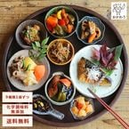 送料無料！【贈り物やギフトに最適】 まごころギフトセット 9種類×1パック (和惣菜を中心とした、化学調味料無添加の体に優しいお惣菜詰め合わせセットをまごころこめて贈りませんか？)