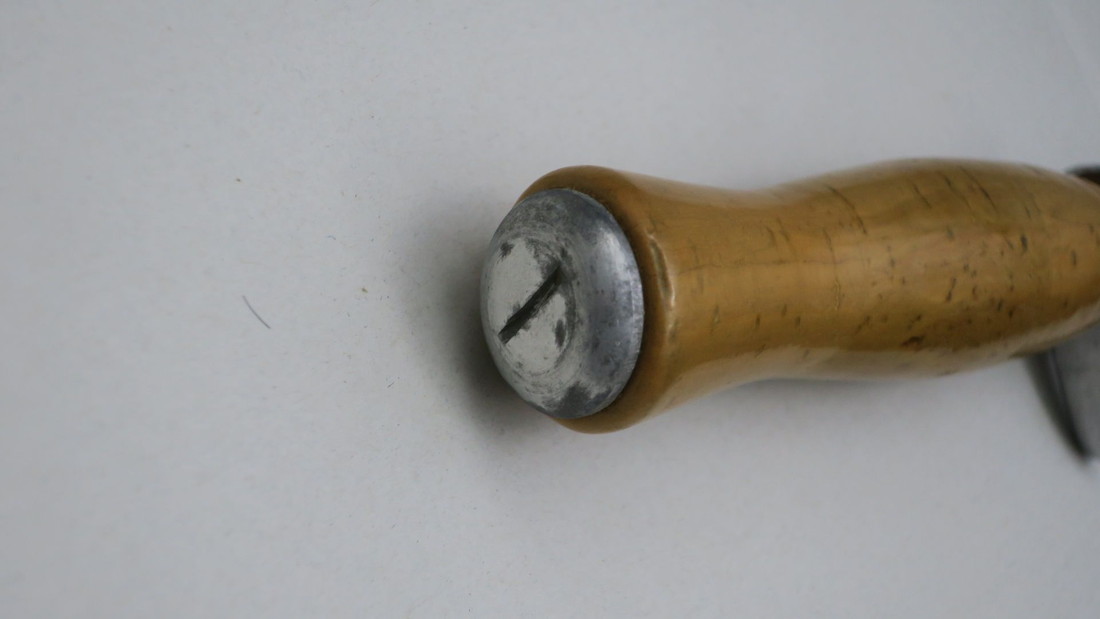 HANDLE ROD CAMPION