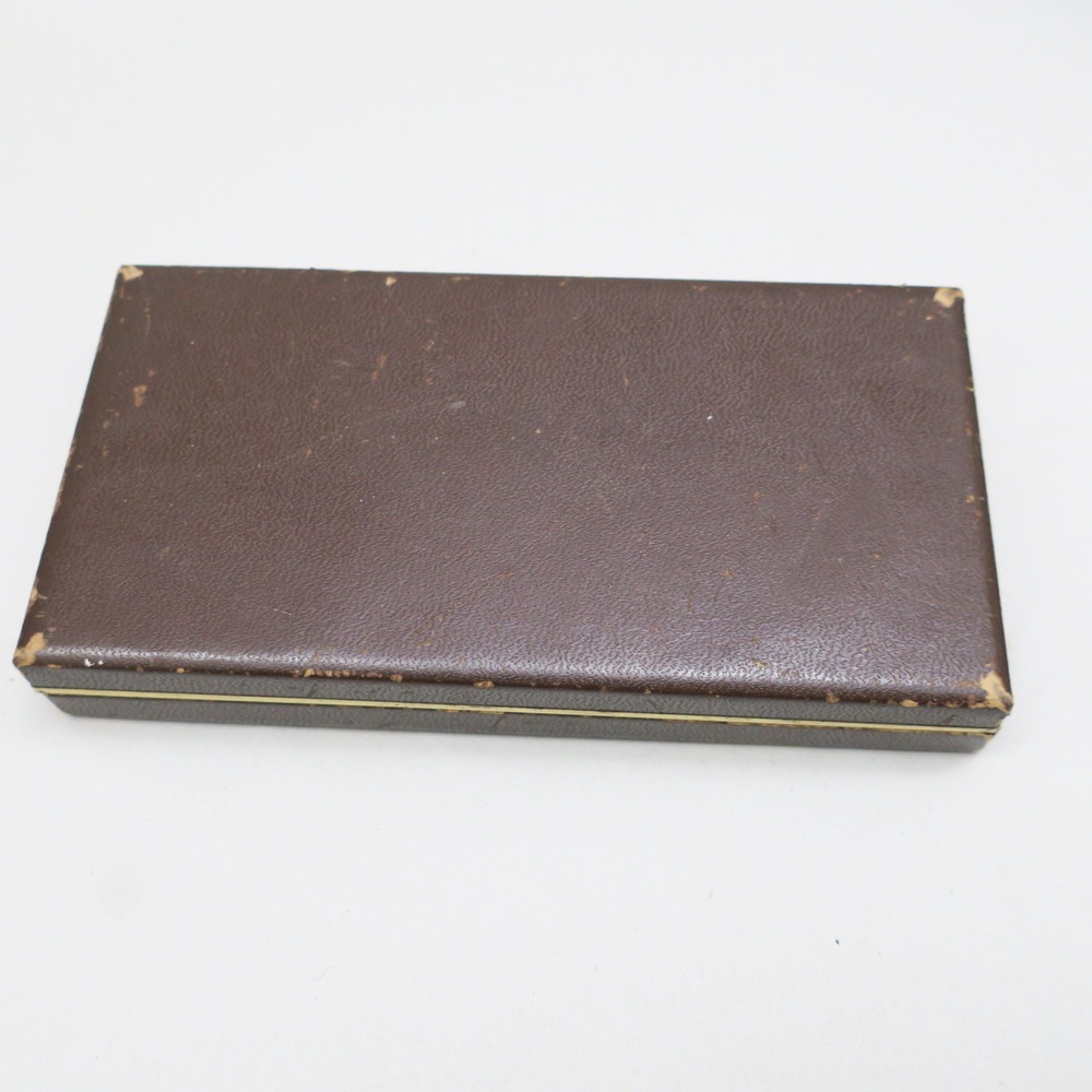 Abercrombie & Fitch Passport