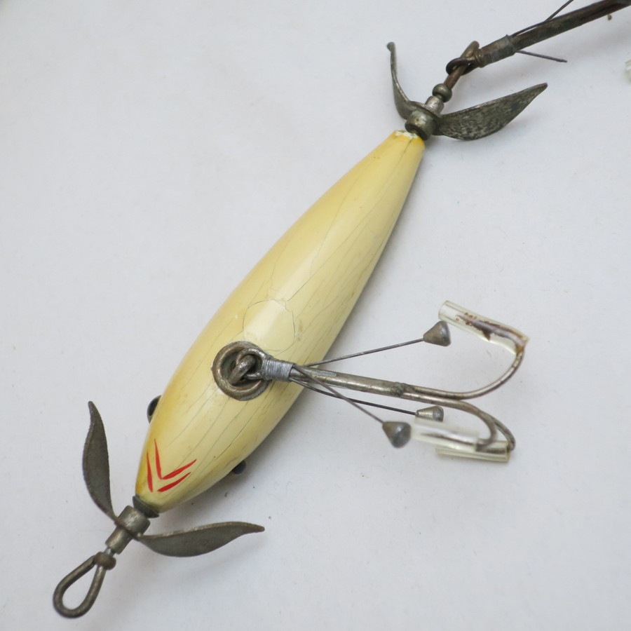 SOUTH BEND WEEDLESS UNDERWATER MINNOW #902