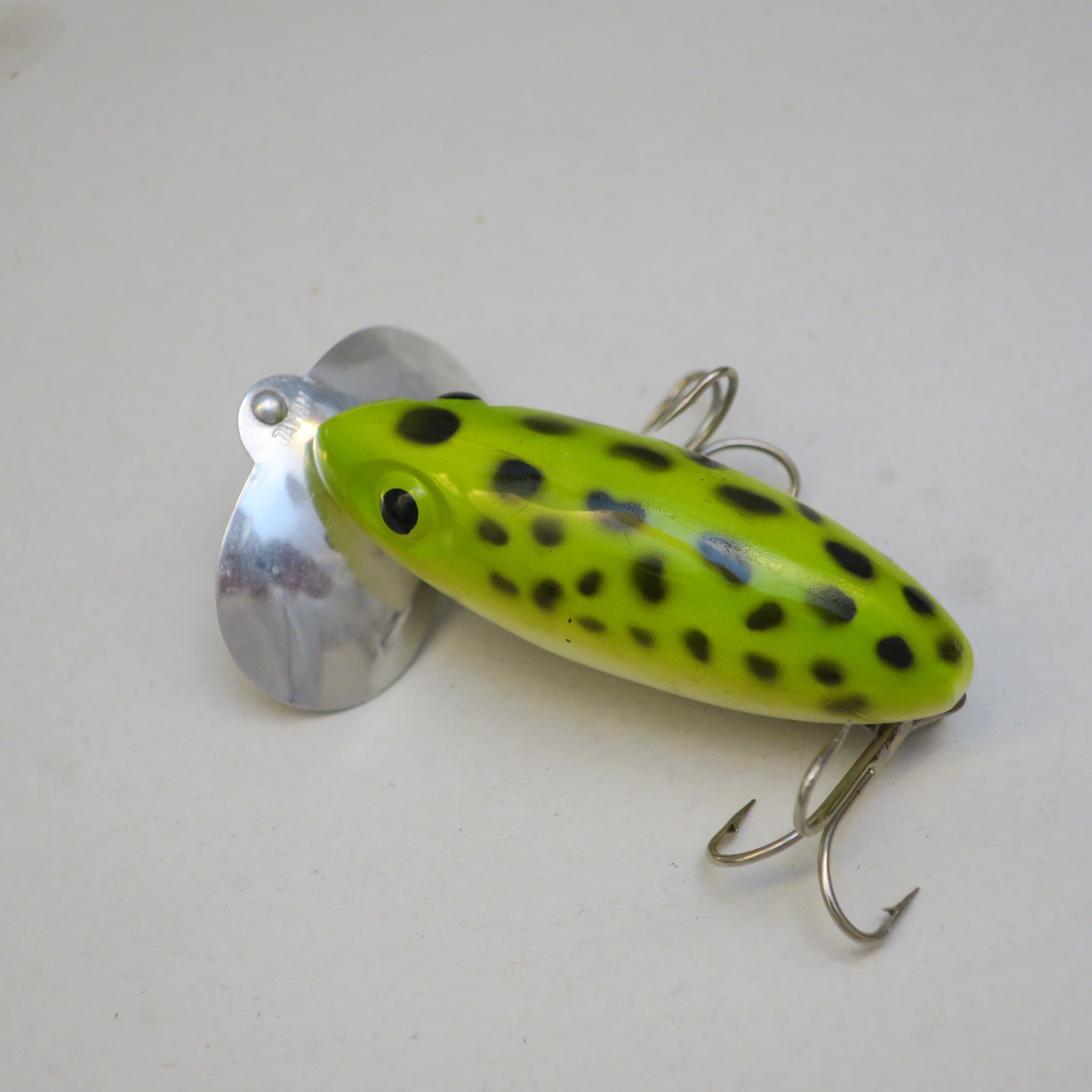 Leurre De Pêche Fred Arbogast Jitterbug – 1/4 Oz, Noir (comme Neuf)