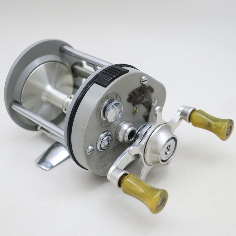 PFLUEGER,SUPREME,1576,フルーガー,シュープリーム,ベイトリール
