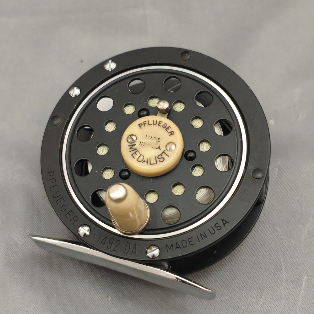 フルーガーメダリスト1492DA PFLUEGER,MEDALIST,1492,フルーガー,メダリスト