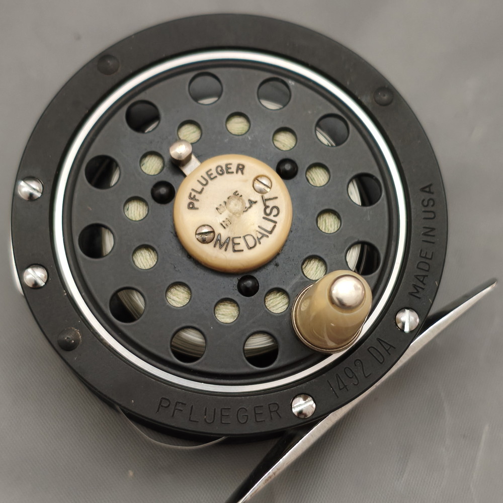 フルーガーメダリスト 1492 DA MADE IN USA PFLUEGER,MEDALIST,1492,フルーガー,メダリスト