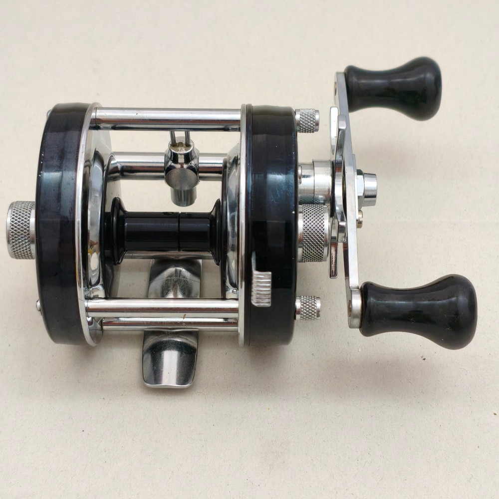 アブ ABU アンバサダー 5500C 79年製　TOOTH SAVER付 アブ,アンバサダー,5500C,ABU,AMBASSADEUR,5500C,1979年,黒,ブラック