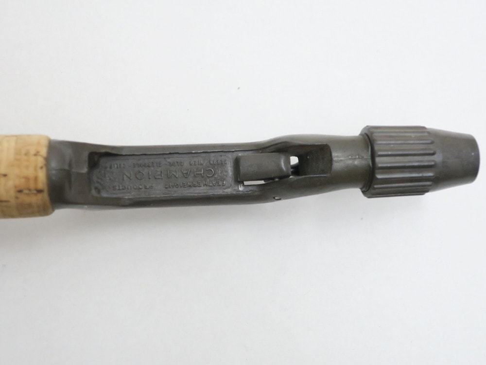 FEATHERWEIGHT CHAMPION