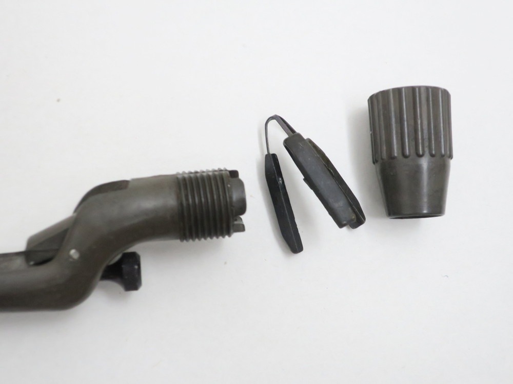 FEATHERWEIGHT CHAMPION