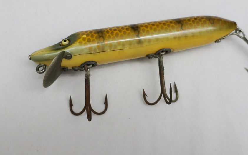 HEDDON VAMP PIKE SCALE