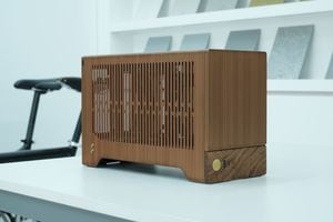 ڴ Fractal Design TerraWood Effect Edition
