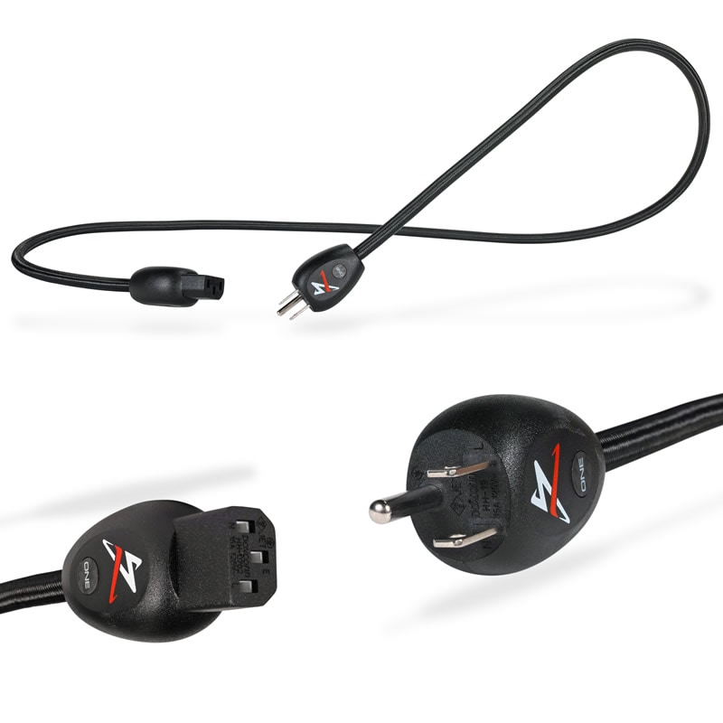 Synergistic Research  AC ONE��AC�Ÿ������֥�