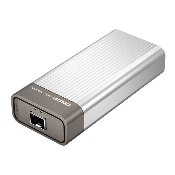 QNAP QNA-UC10G1SF USB 4 Type C to single-port 10GbE SFP+ adapter
