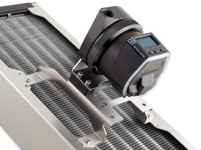 aquacomputer D5 fan mount 140 mm