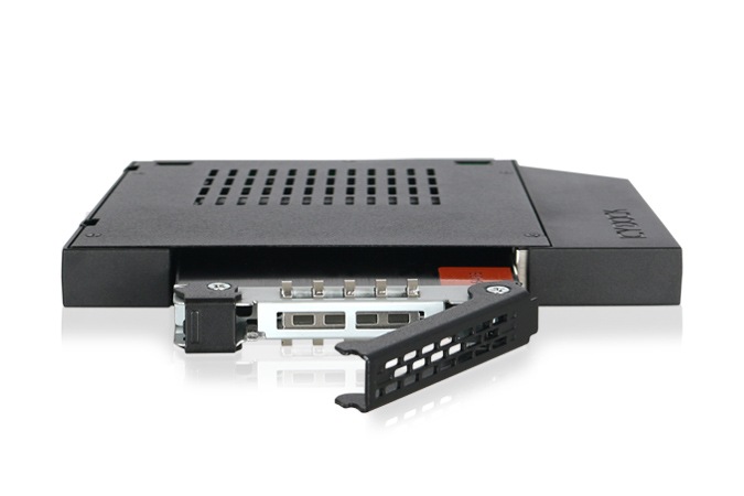 ICYDOCK MB411SPO-1B 12.7mm ����� �ɥ饤�֥٥��� 2.5����� 1����ܲ�ǽ