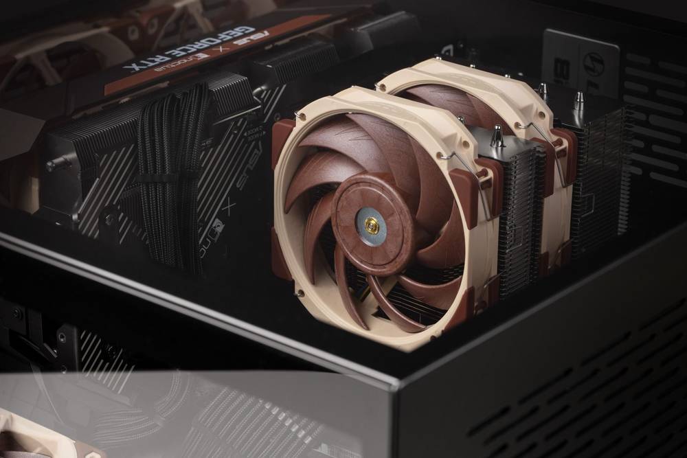 Noctua NF-A12x25r PWM (�饦��ɥե졼��)