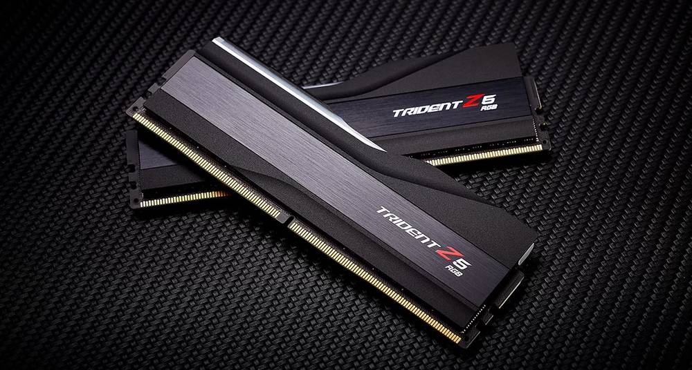 G.SKILL Trident Z5 RGB DDR5-7600 CL36-46-46-121 1.40V 16GBx2 Intel XMP (F5-7600J3646G16GX2-TZ5RK)