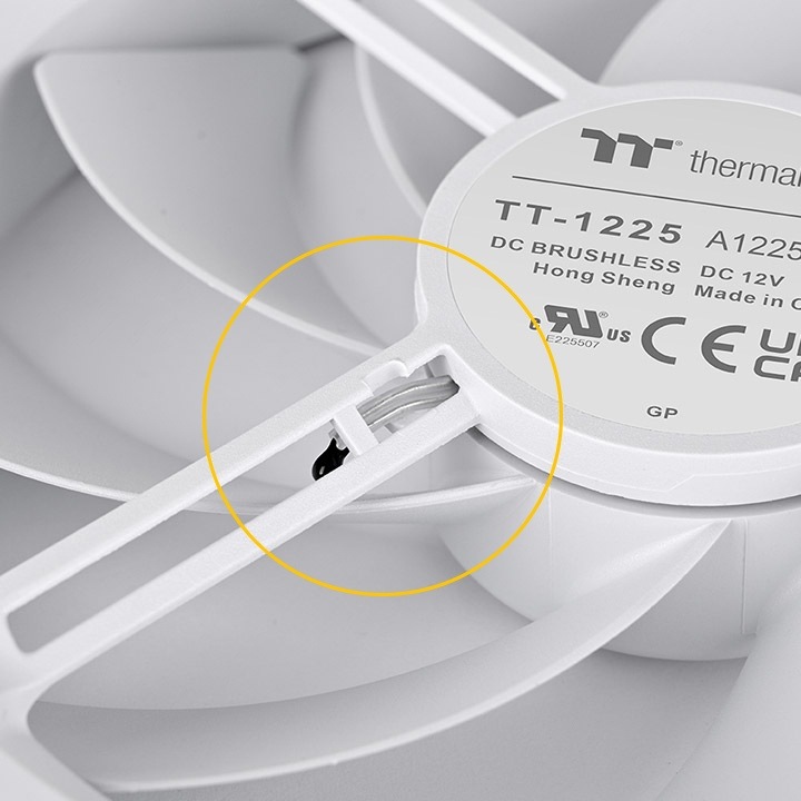 Thermaltake TS120 EX RGB 3Pack Fan White (CL-F207-PL12SW-A)