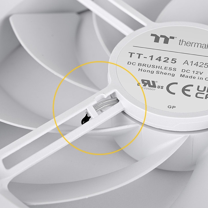 Thermaltake TS140 EX RGB 3Pack Fan White (CL-F209-PL14SW-A)