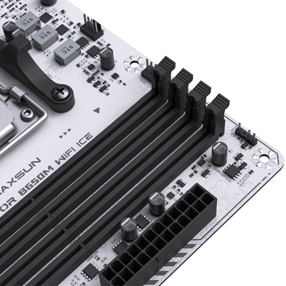 �ڼ�󤻾��ʡ�Ǽ���׳�ǧ�� MAXSUN MS-Terminator B650M WIFI ICE