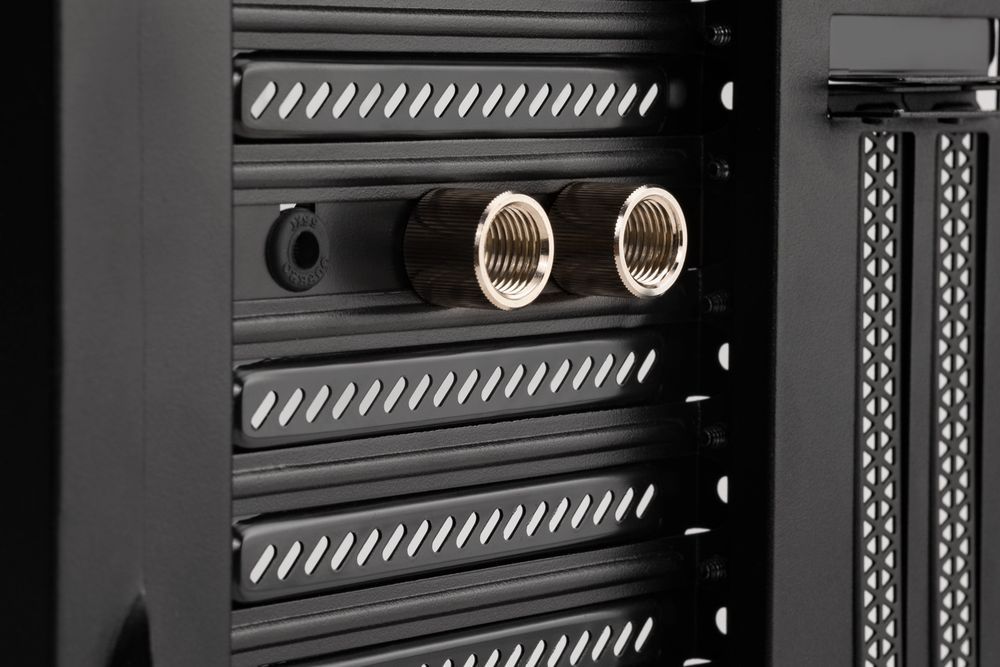 EK WaterBlocks EK-Loop PCI Bracket Pass-Through