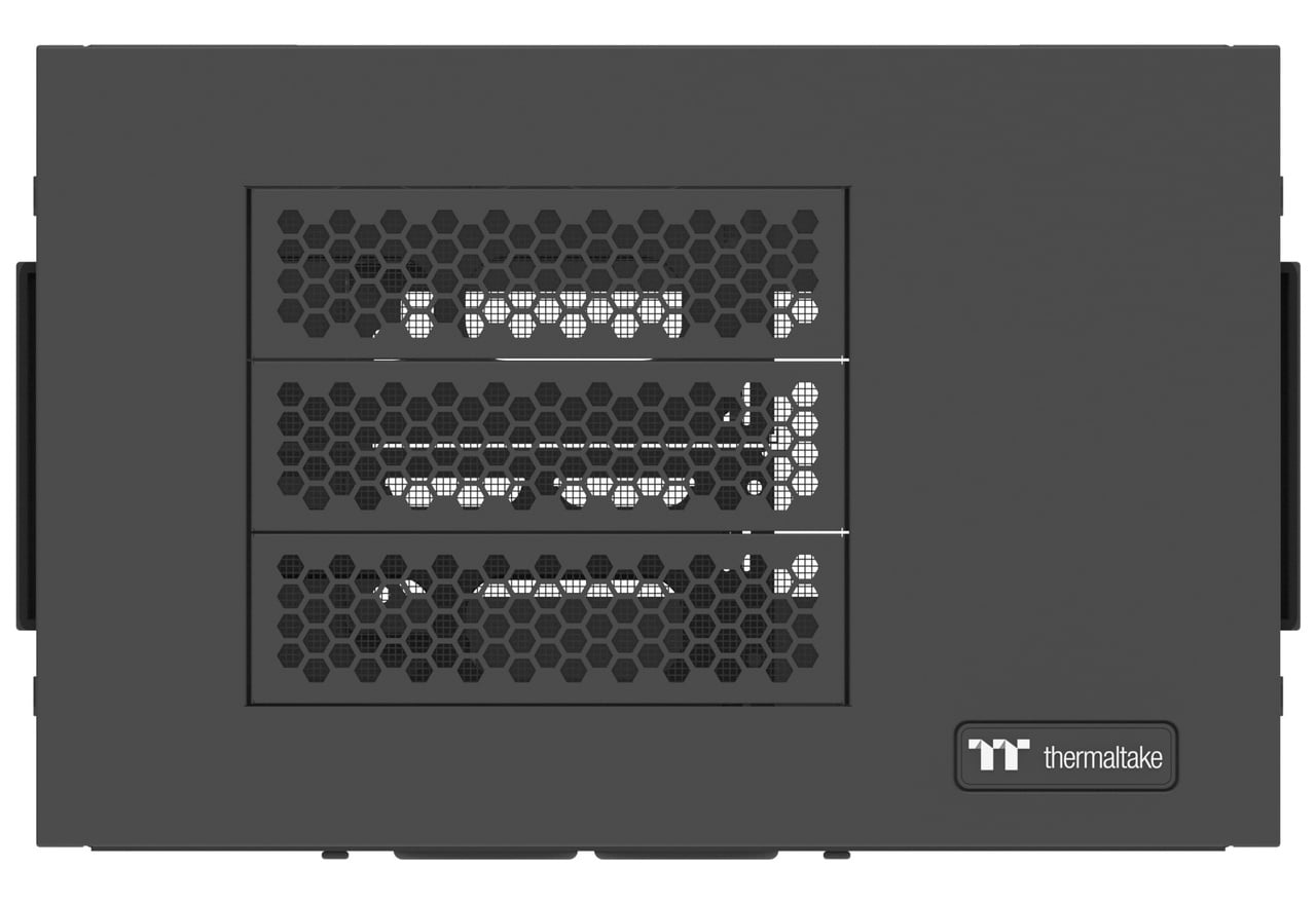 �ڼ�󤻾��ʡ�Ǽ���׳�ǧ�� Thermaltake AX100 Black