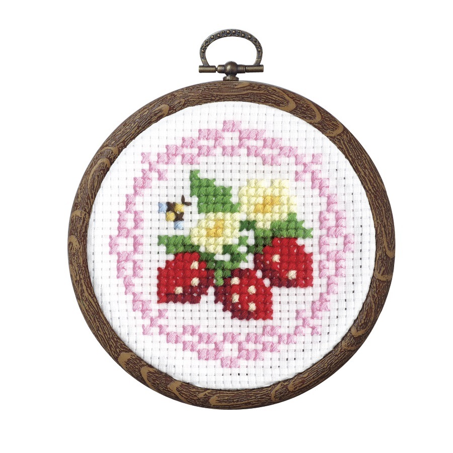 7443 「イチゴとレース」<br>初級者向け