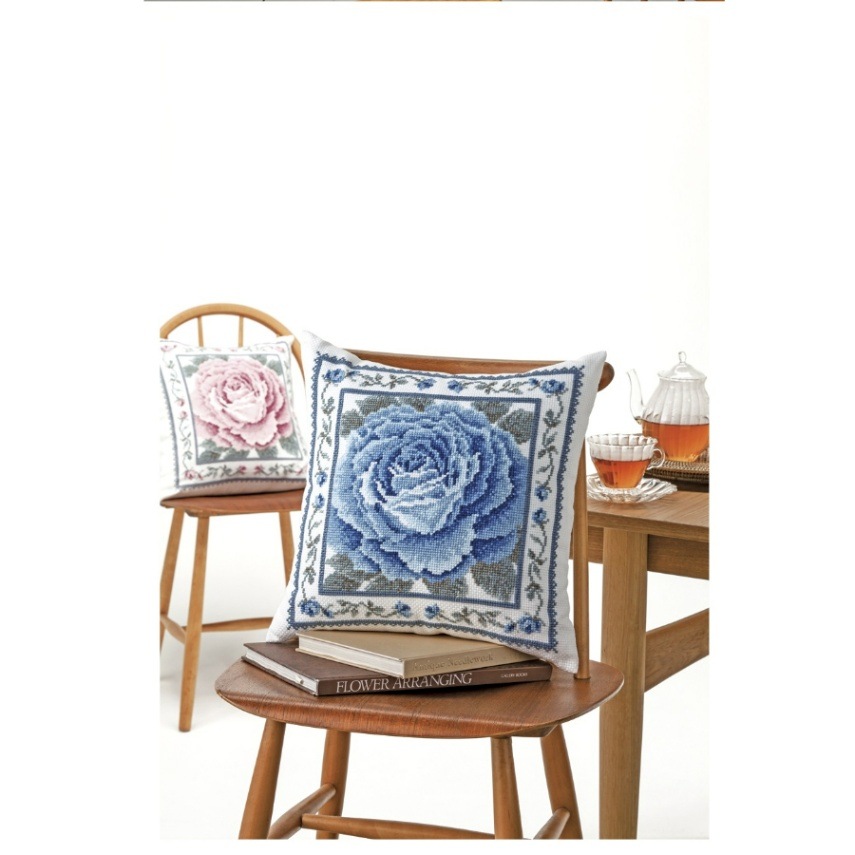 6056 「ブルーローズ」<br>中級～上級者向け