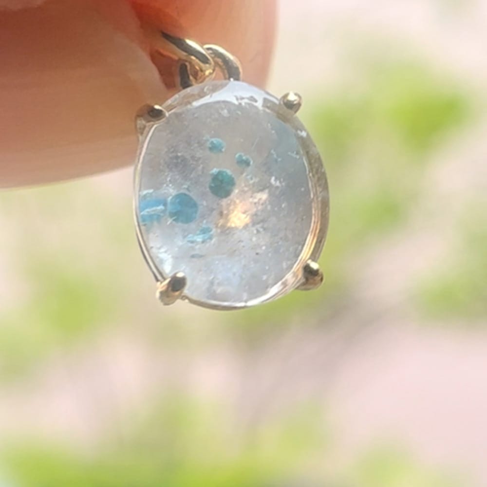 ギラライトインクォーツ/K18/ネックレストップ /1.02ct/石ランク/★★★★☆