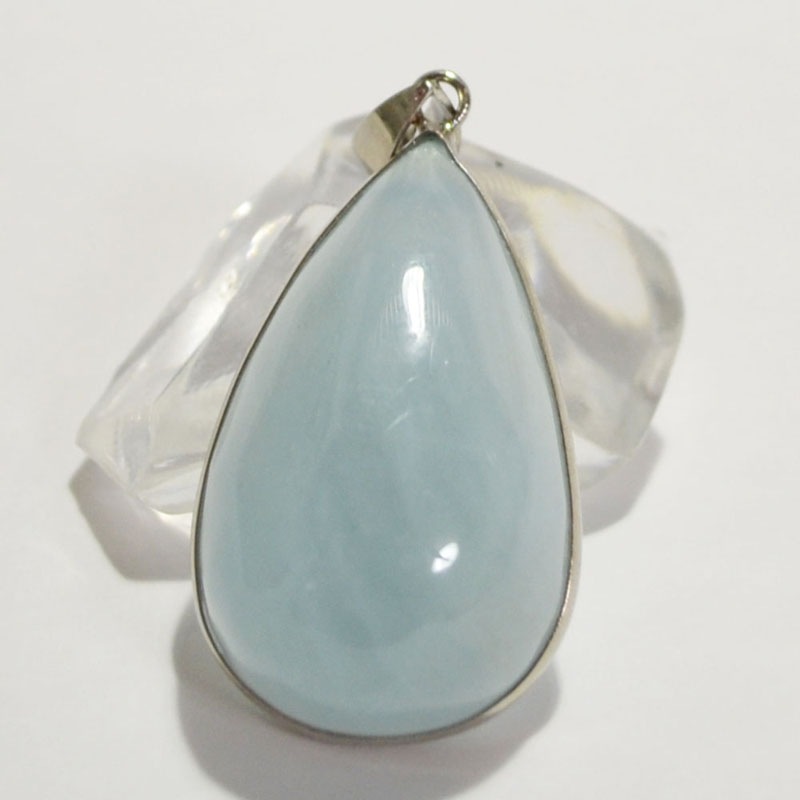 アクアマリン<br>ネックレストップ<br>TYPE:11/一点もの<br>恋愛/結婚/海難事故防止<br>石ランク/★★★★☆