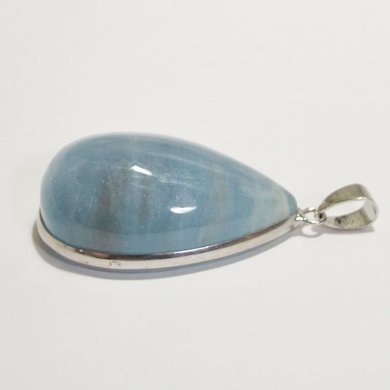 アクアマリン<br>ネックレストップ<br>TYPE：12/一点もの<br>恋愛/結婚/海難事故防止<br>石ランク/★★★★☆