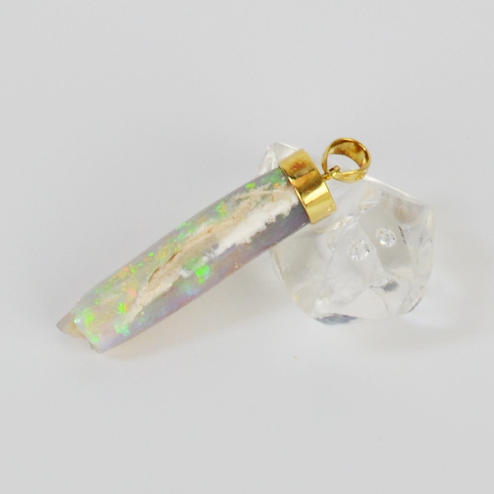 べレムナイトオパール<br>ペンダントトップ 18K<br>一点もの 超レア商品<br>恋愛/子宝繁栄<br>石ランク/★★★★☆