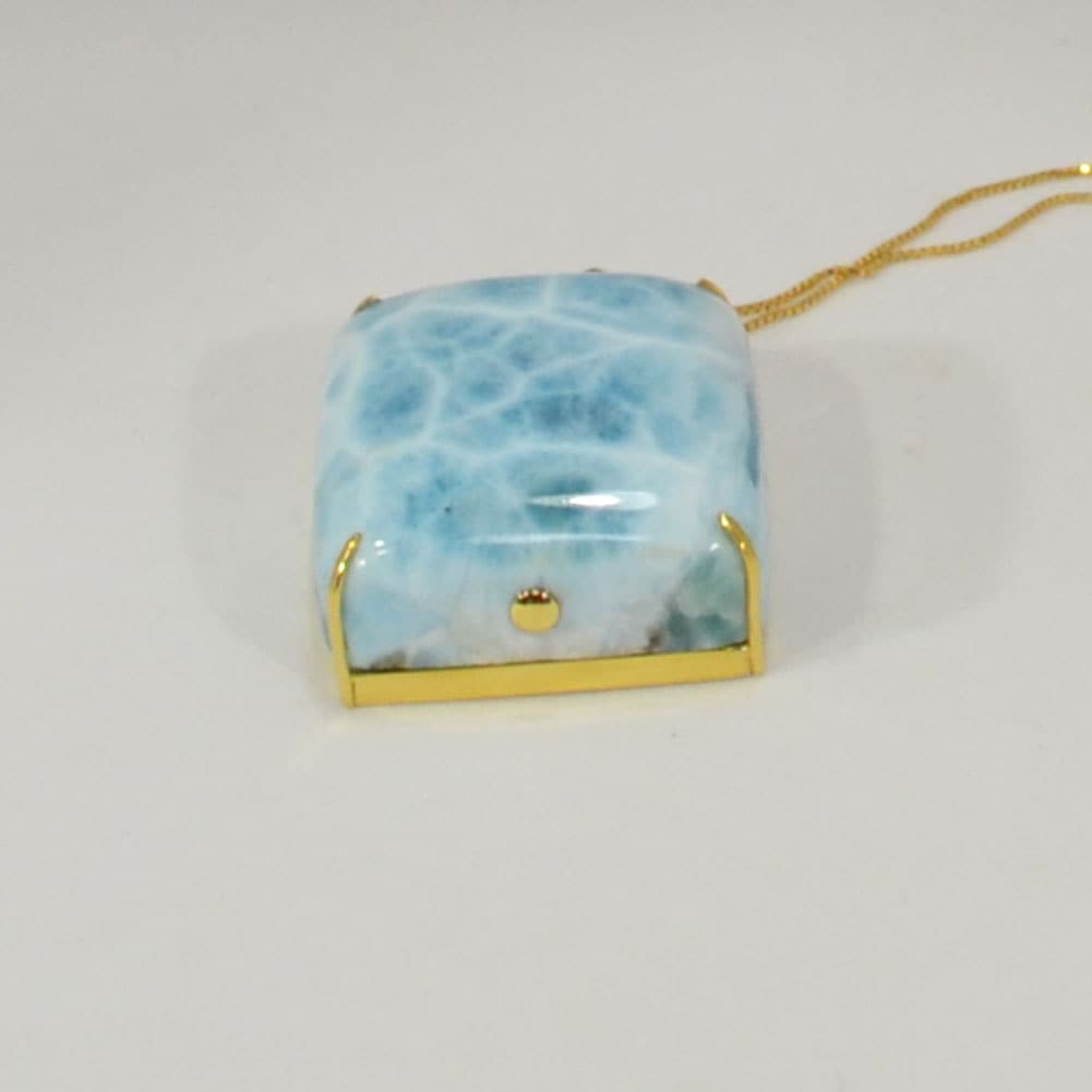 ラリマー<br>K18ネックレス<br>81カラット<br>癒し/対人<br>★★★★★