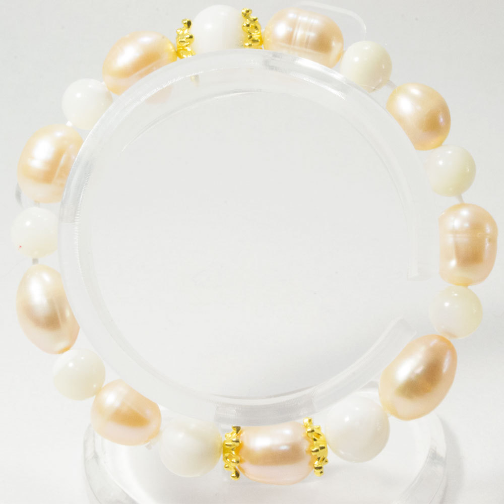 ピンク淡水パール/マザーオブパール<br>ブレスレット<br>癒し/女性らしさ<br>石ランク/★★★☆☆