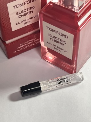 ���쥯�ȥ�å� �����꡼ ������ �ѥ�ե��� TOM FORD �ȥ�ե�����  ���ȥޥ����� �̤���� ��ʬ�� �ץ쥼��� ��� �ȥ�ե�����