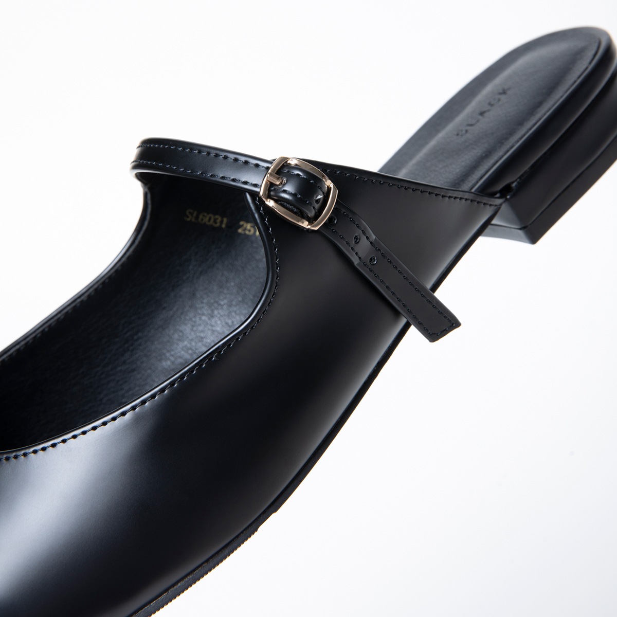 SLACK brillante@BLACK