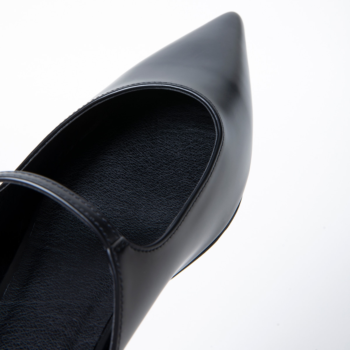 SLACK brillante@BLACK