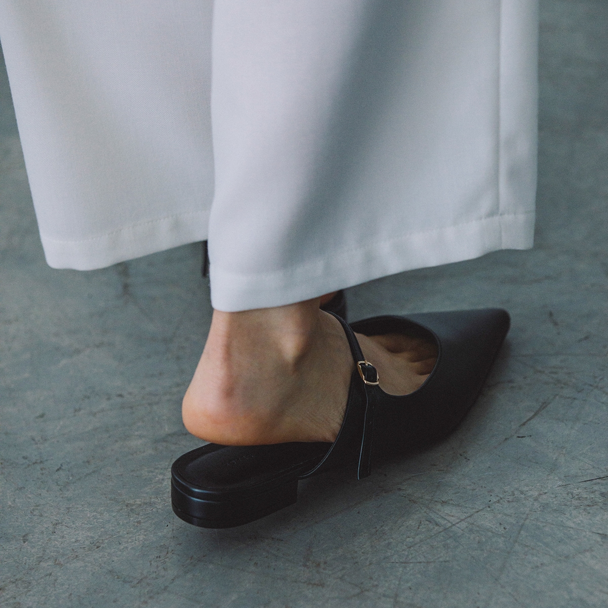 SLACK brillante@BLACK