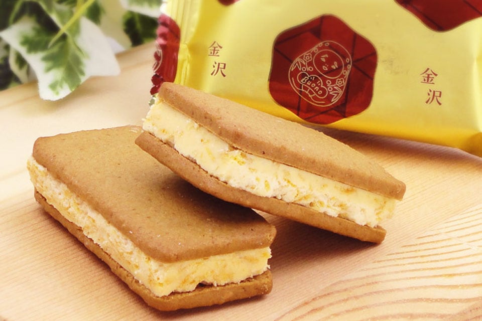 加賀棒ほうじ茶サンドクッキー　18個入