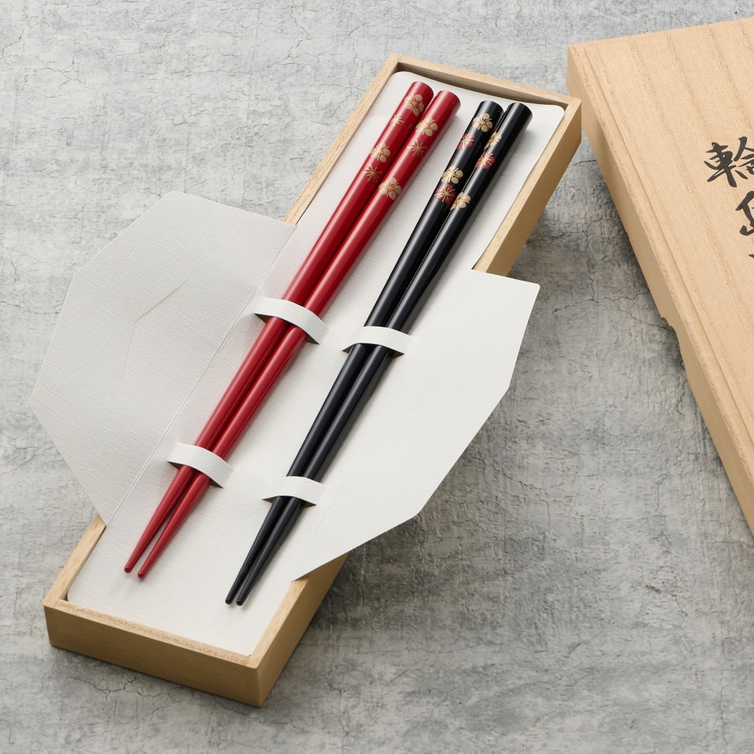 【輪島塗】　蒔絵箸（紅白梅）　