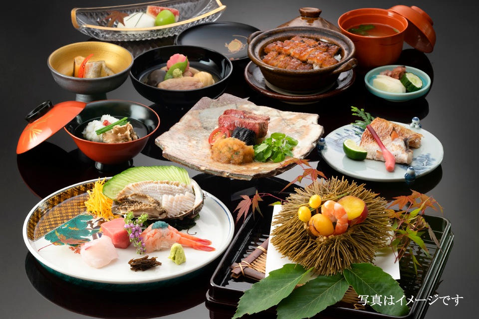 料理旅館　金沢茶屋　宿泊招待券　　（2名様）