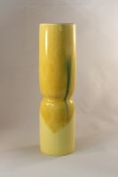 黄地三彩　砧型花瓶