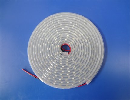 �ޥ��ƥå� MARINTEC  ������ LED�ơ��ץ饤�� MR���꡼�� MR5-24w���� ��ũ���͡��������ˤ������ 10cm�ֳ֤ǥ��åȤ��Ʋ�ǽ