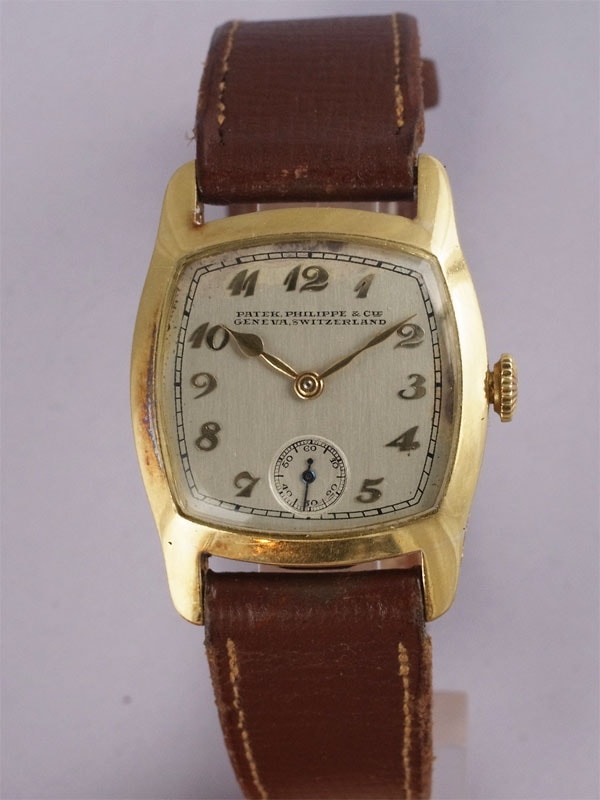 PATEK PHILLIPE 18K．フレアードケース紳士用手