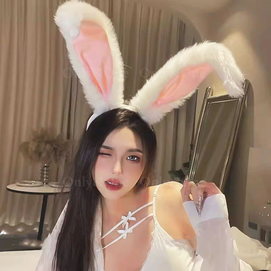 大きめのふわカワセクシーなうさ耳 no130商品サムネ画像