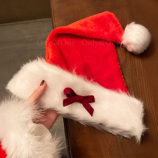 ボリューム白ファーのリボンサンタ帽子 大人用｜Xmas仮装・イベント・撮影小物 no133商品サムネ画像